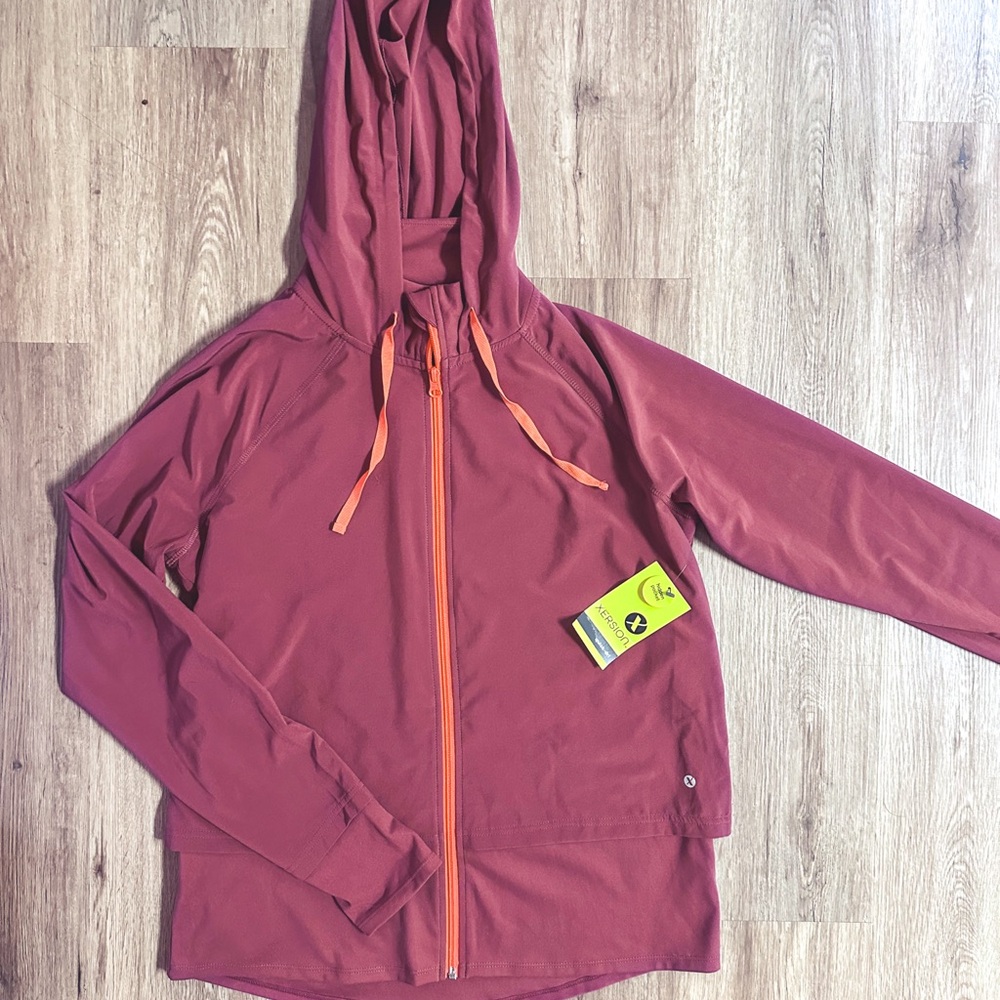 Xersion Jacket 🏷️ - Picture 2 of 7